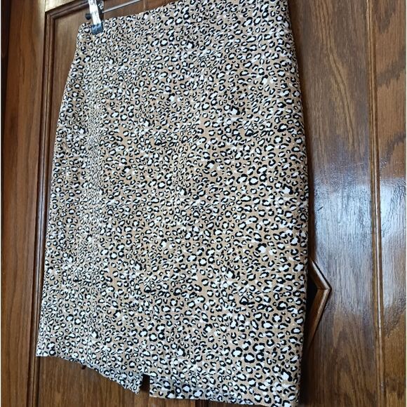 J CREW Animal Print Pencil Skirt Cotton Kick Pleat - Picture 5 of 14